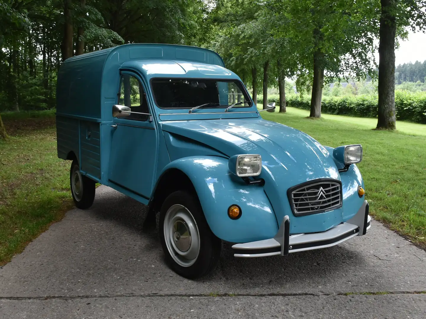 Citroen 2CV AK400 Bleu - 2