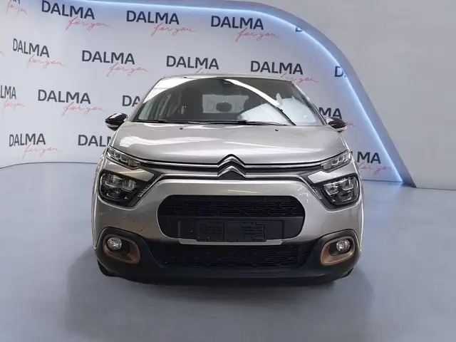 Citroen C3 view 8