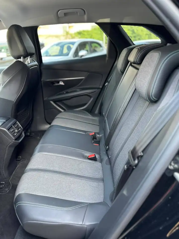 Peugeot 3008 — photo 7 sur 17