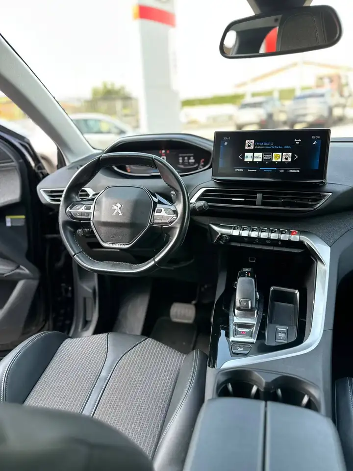 Peugeot 3008 — photo 11 sur 17