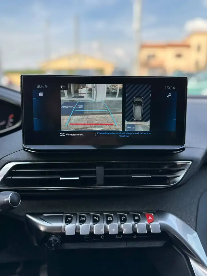 Peugeot 3008 — photo 13 sur 17
