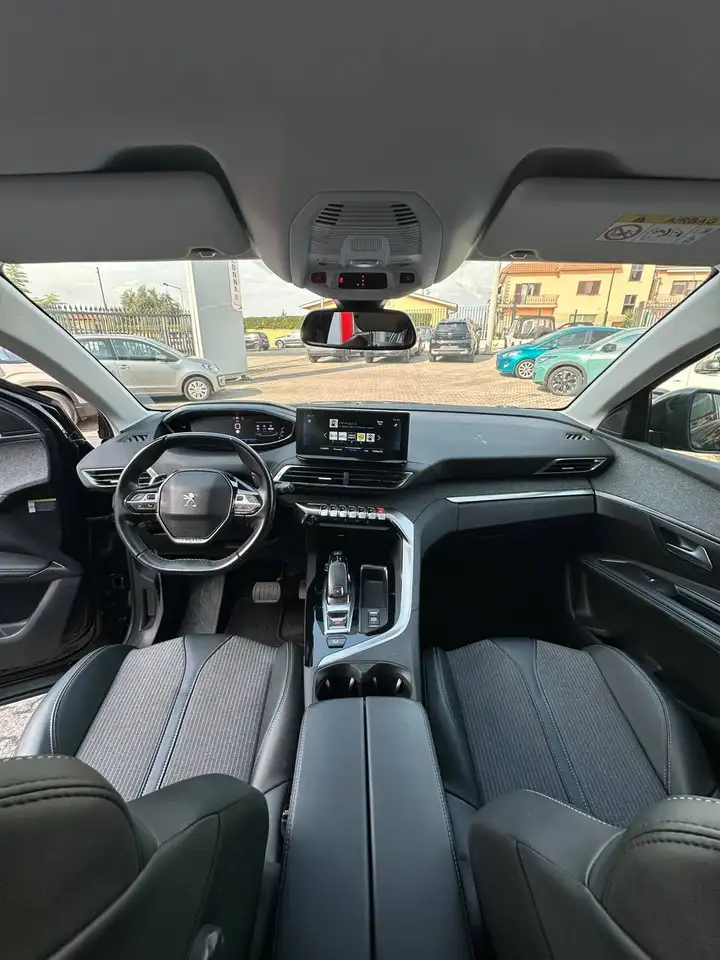 Peugeot 3008 — photo 12 sur 17
