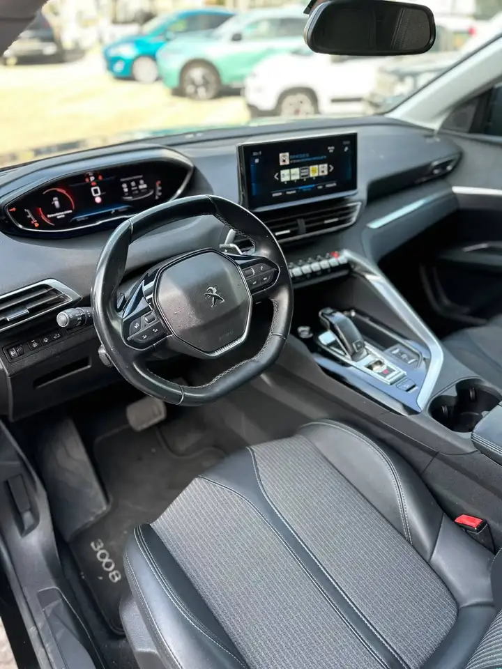 Peugeot 3008 — photo 6 sur 17