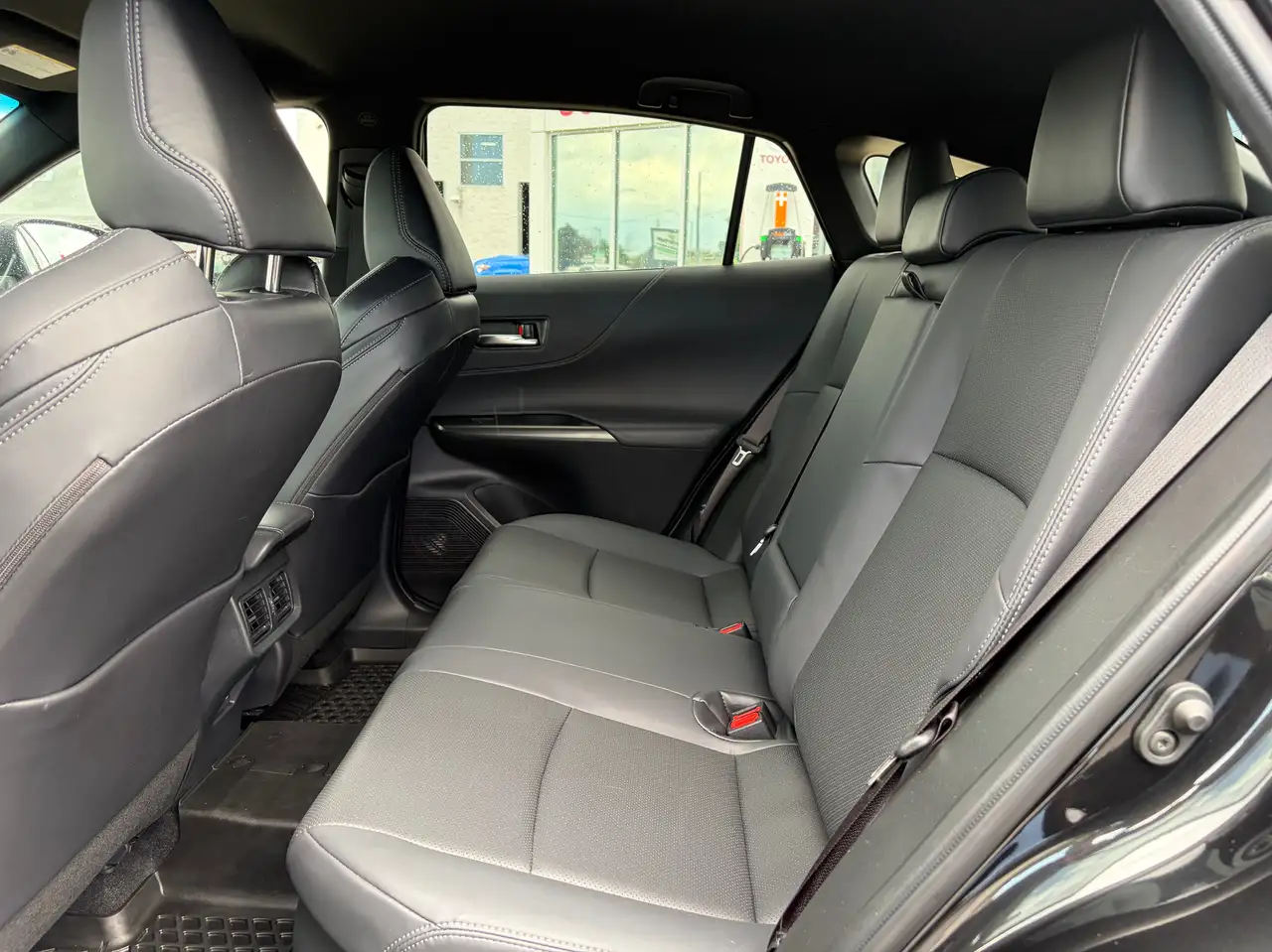 Toyota Venza photo Toyota Venza