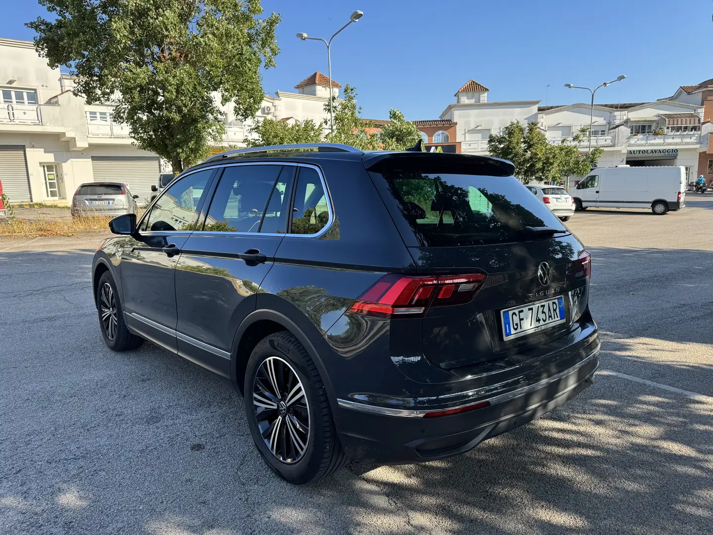 Volkswagen Tiguan Allspace 2.0 tdi Life 150cv dsg - 2