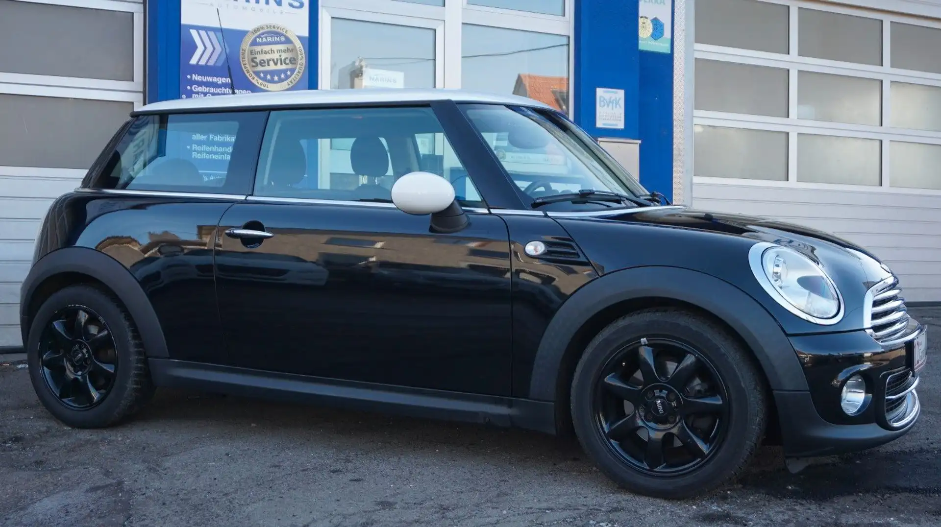 MINI Cooper Mini Cooper Schwarz - 2