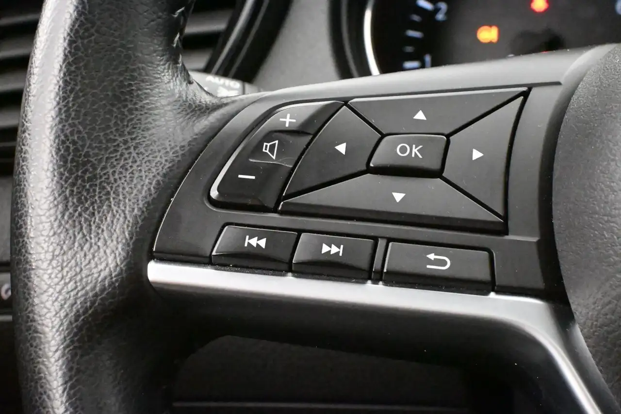 Nissan Qashqai снимка Nissan Qashqai