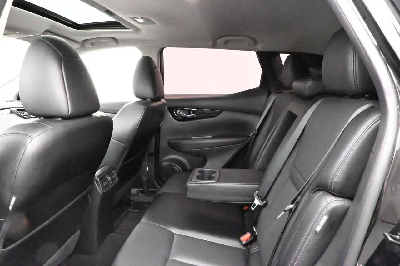 Nissan Qashqai снимка Nissan Qashqai