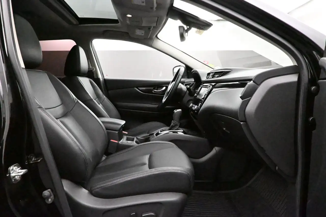 Nissan Qashqai снимка Nissan Qashqai