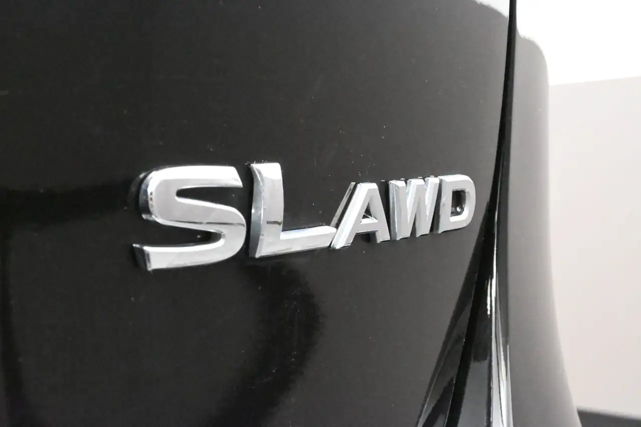 Nissan Qashqai снимка Nissan Qashqai