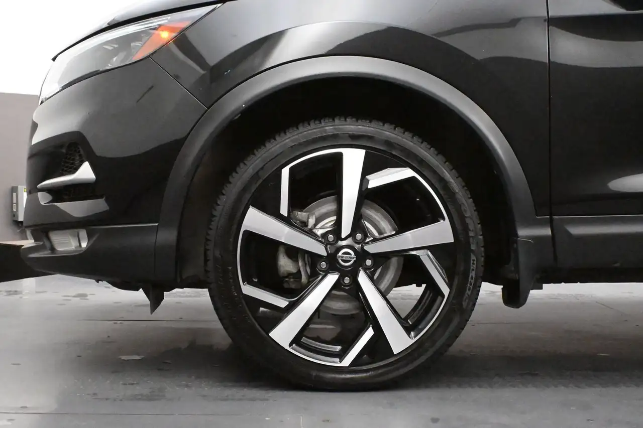 Nissan Qashqai снимка Nissan Qashqai