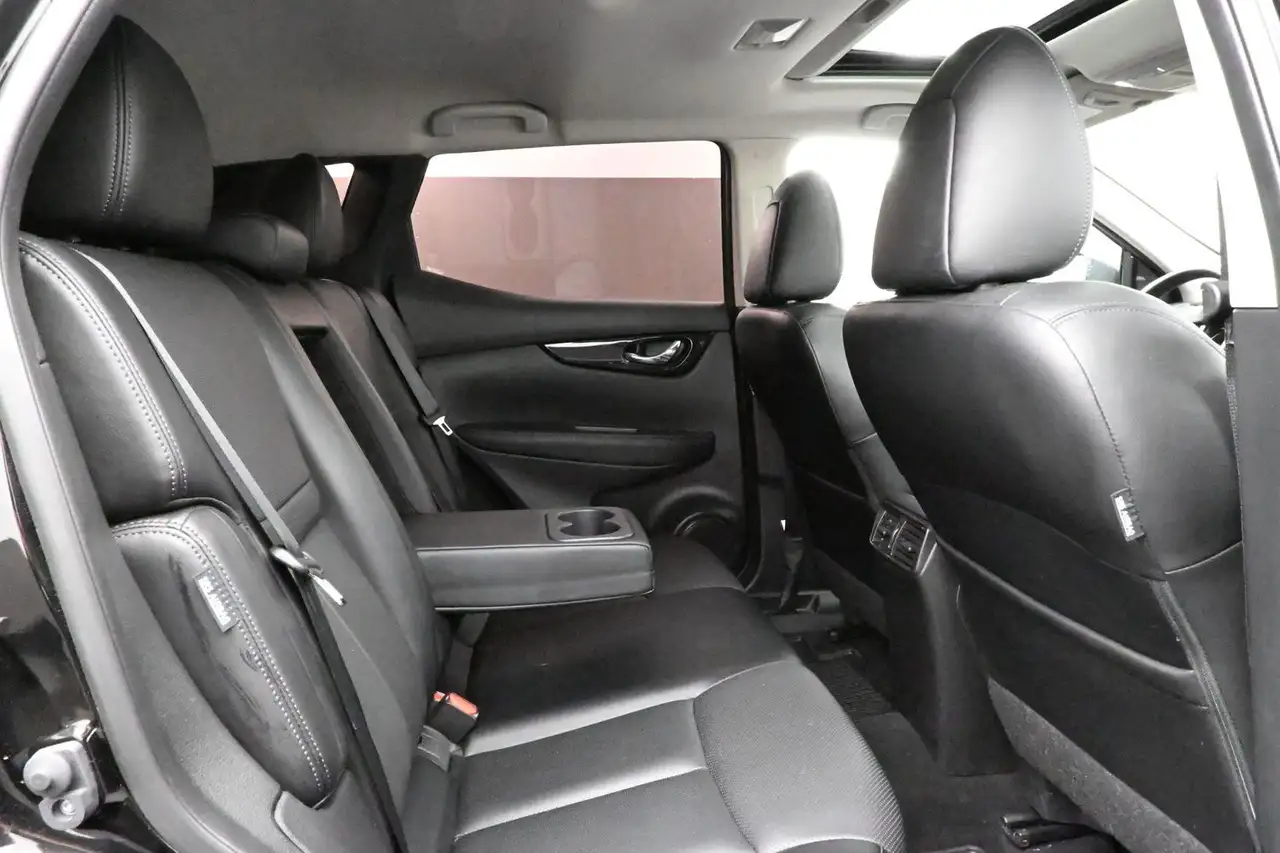 Nissan Qashqai снимка Nissan Qashqai