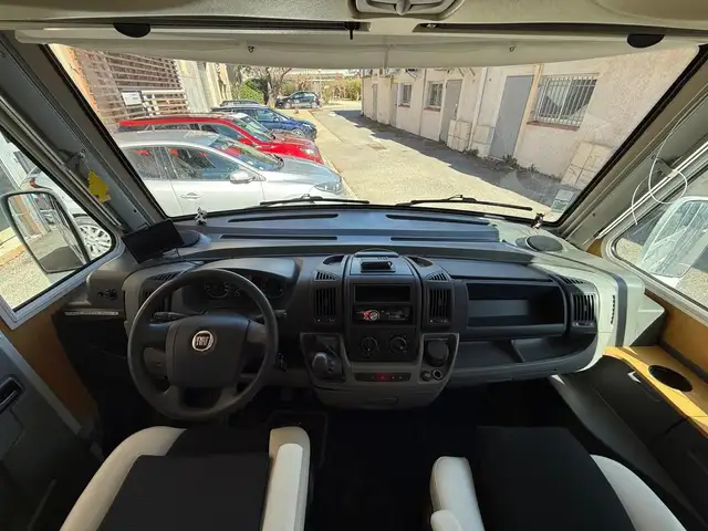Fiat Ducato view 9