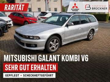 Kombi 2500 V6-24 Elegance + WR