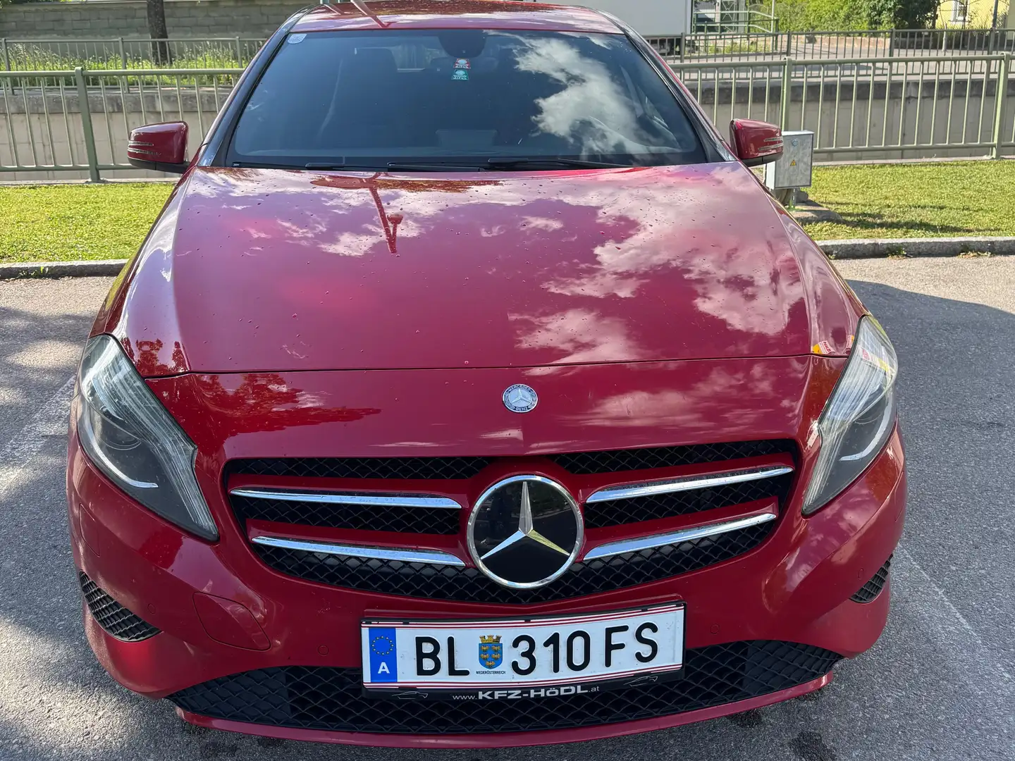 Mercedes-Benz A 180 A 180 A-Edition CDI Aut. A-Edition Rot - 2