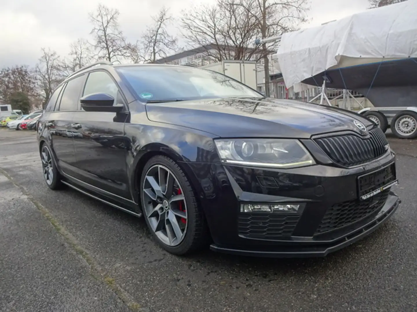 Skoda Octavia Combi RS Noir - 1