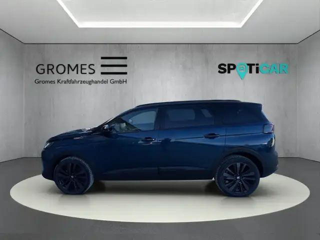 Peugeot 5008 view 6