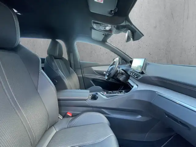 Peugeot 5008 view 13
