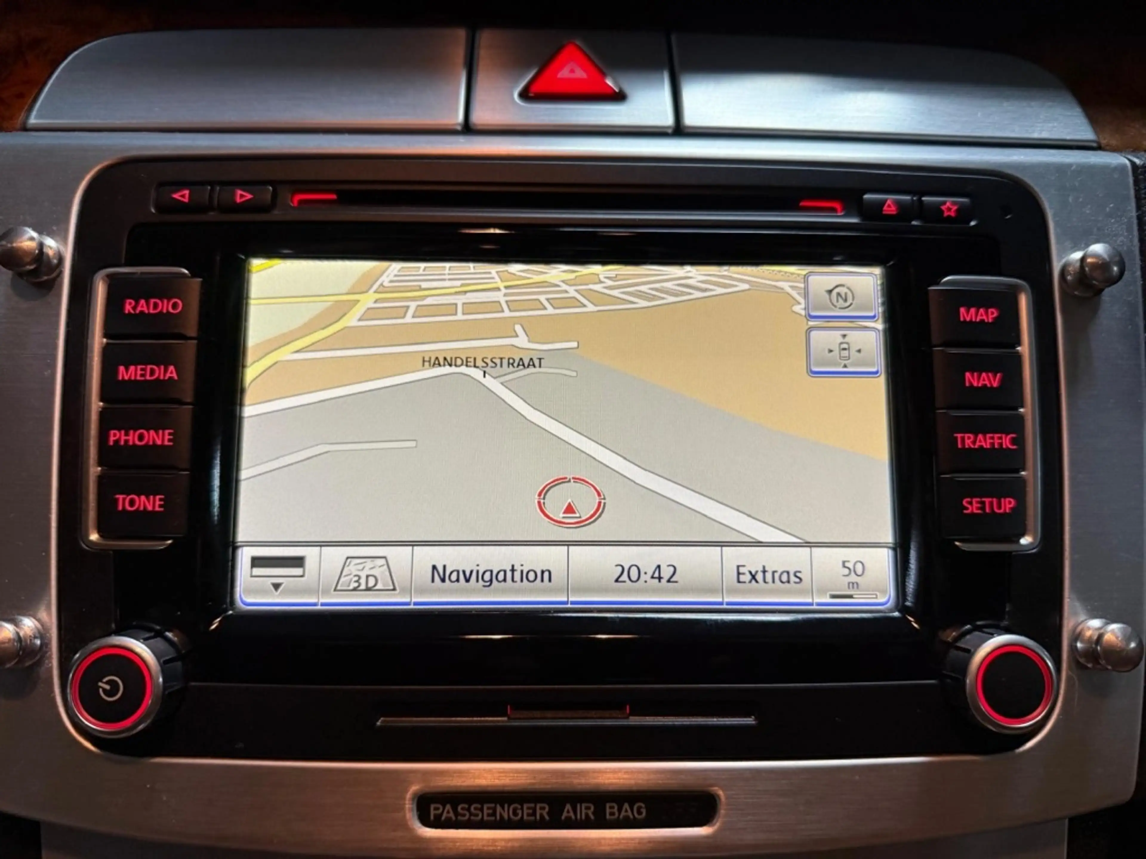 Volkswagen Passat CC 1.8 TSI 4p. — photo 14