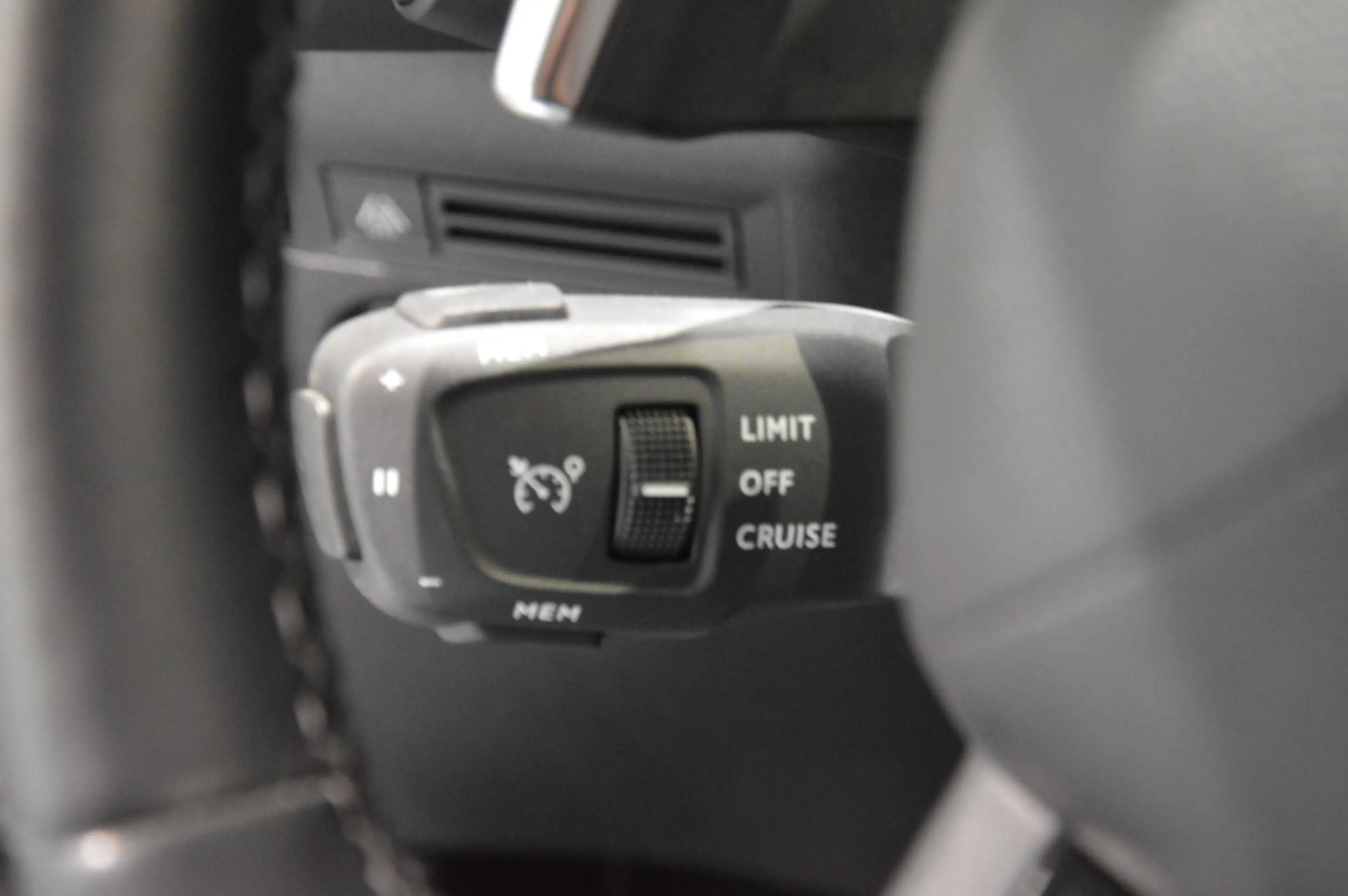 DS Automobiles DS 3 Crossback 1.2 PureTech Bastille | Automaat | Apple Carplay/A — photo 13
