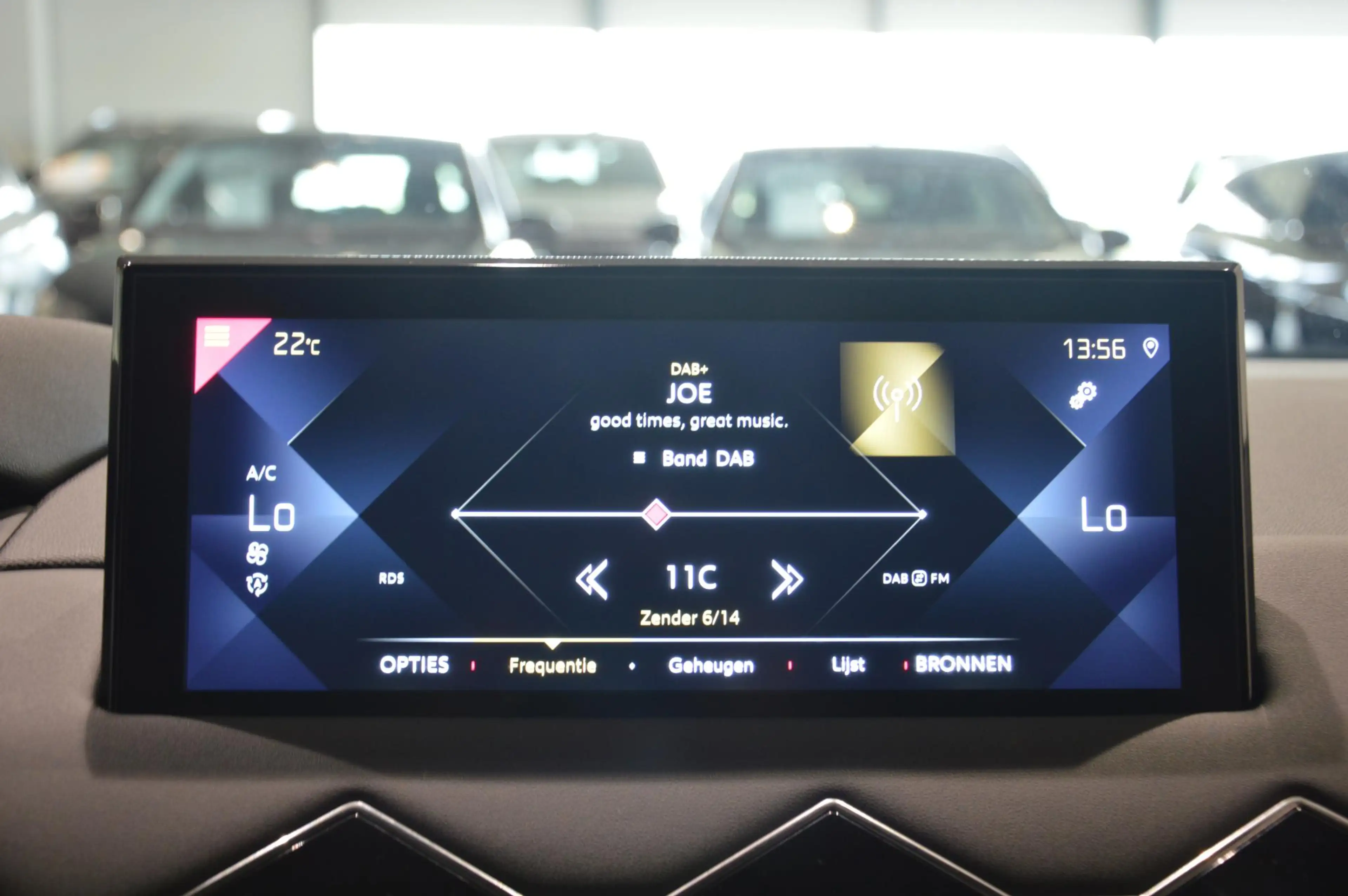DS Automobiles DS 3 Crossback 1.2 PureTech Bastille | Automaat | Apple Carplay/A — photo 14