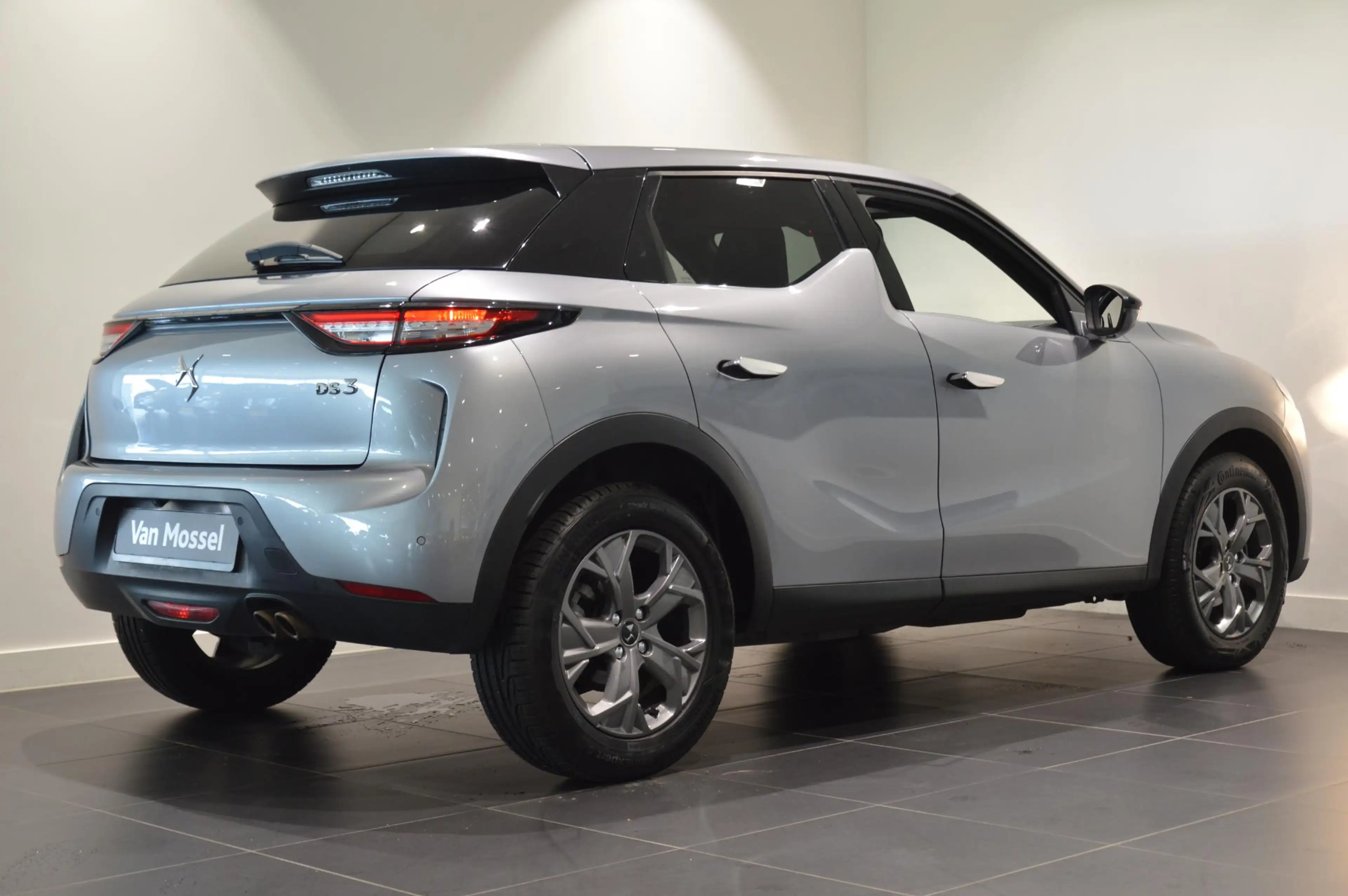 DS Automobiles DS 3 Crossback 1.2 PureTech Bastille | Automaat | Apple Carplay/A — photo 4