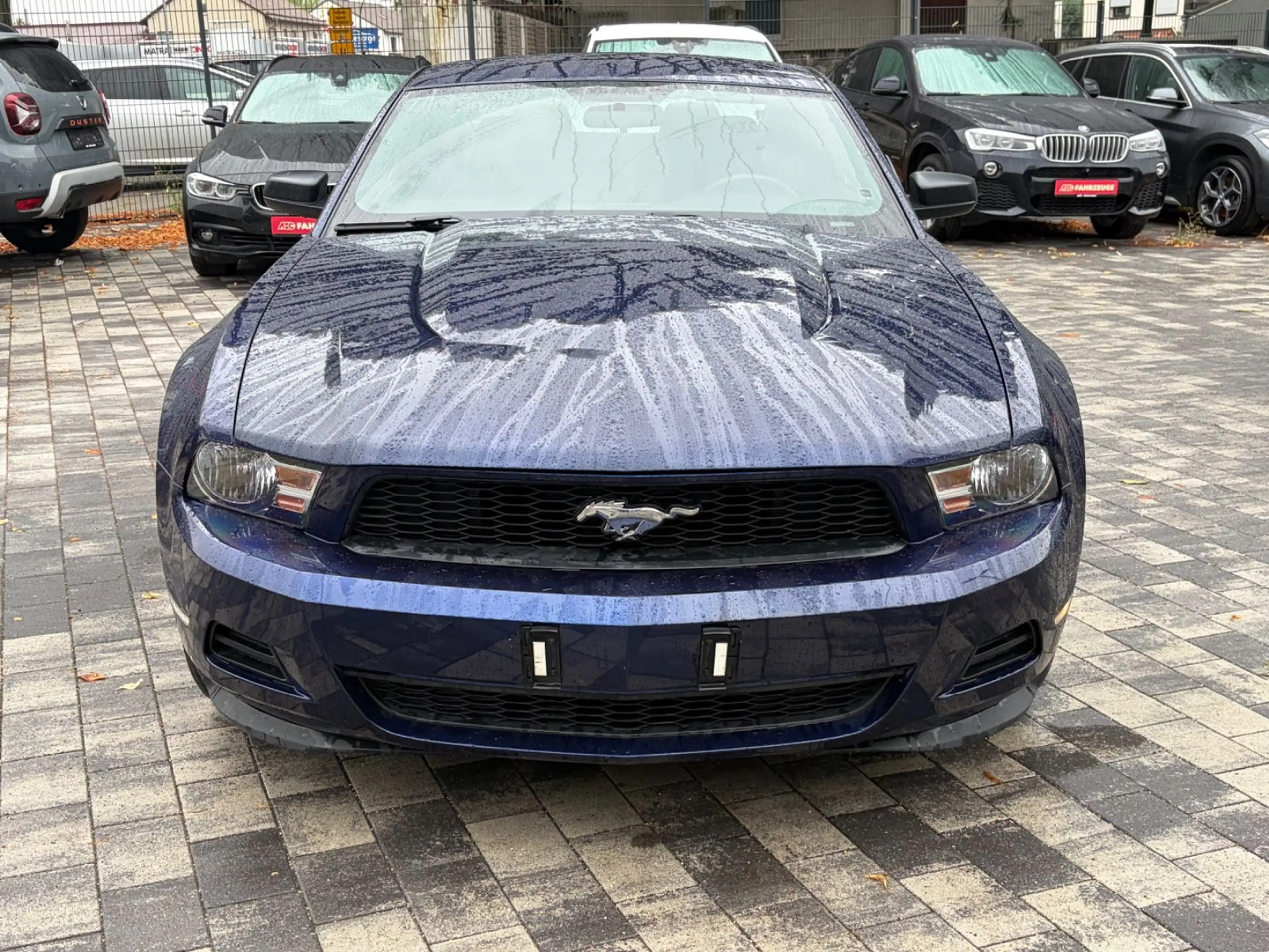 Ford Mustang 3.7 — photo 2