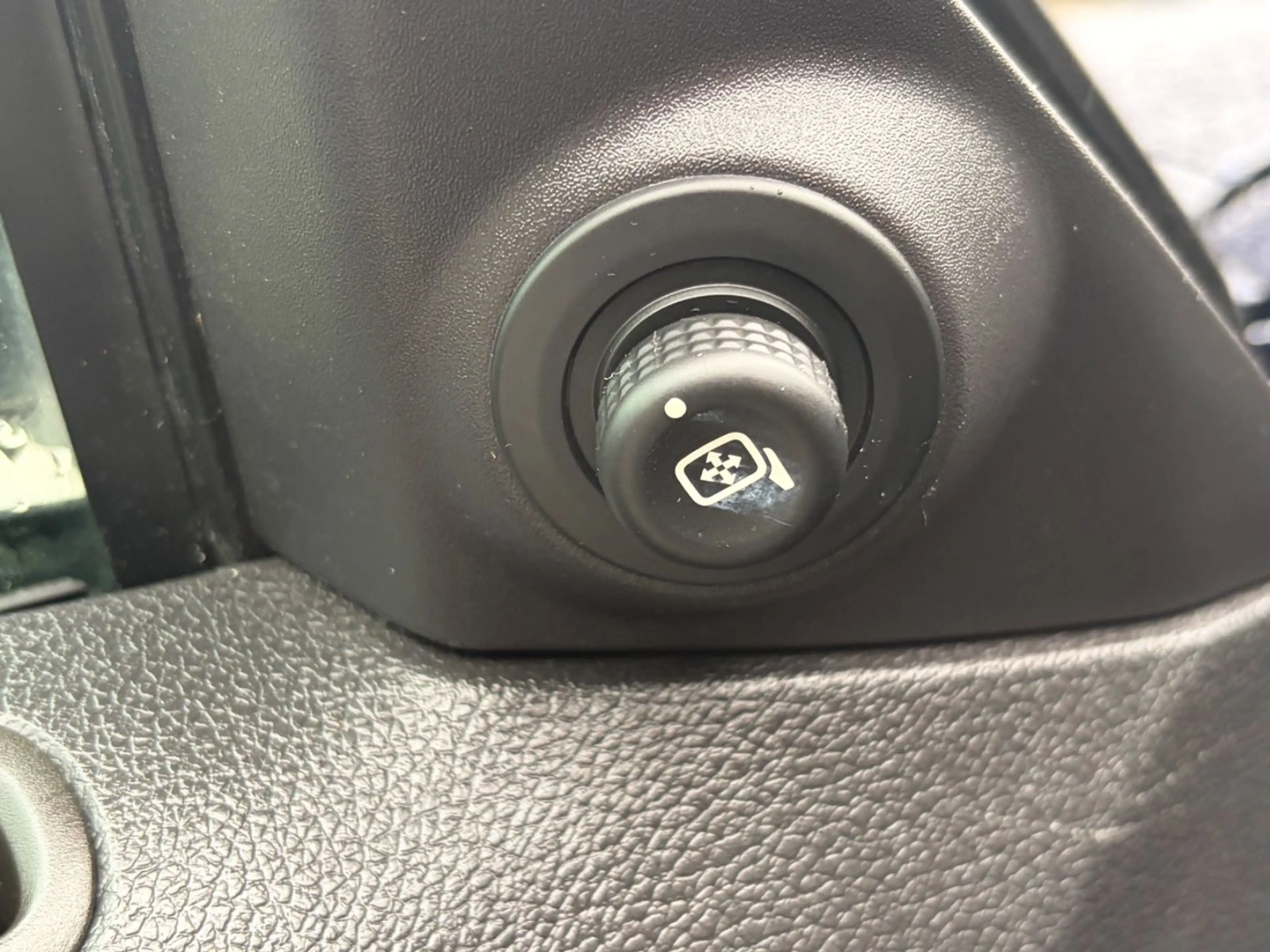 Ford Mustang 3.7 — photo 13