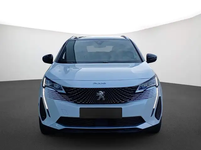 Peugeot 3008 view 3