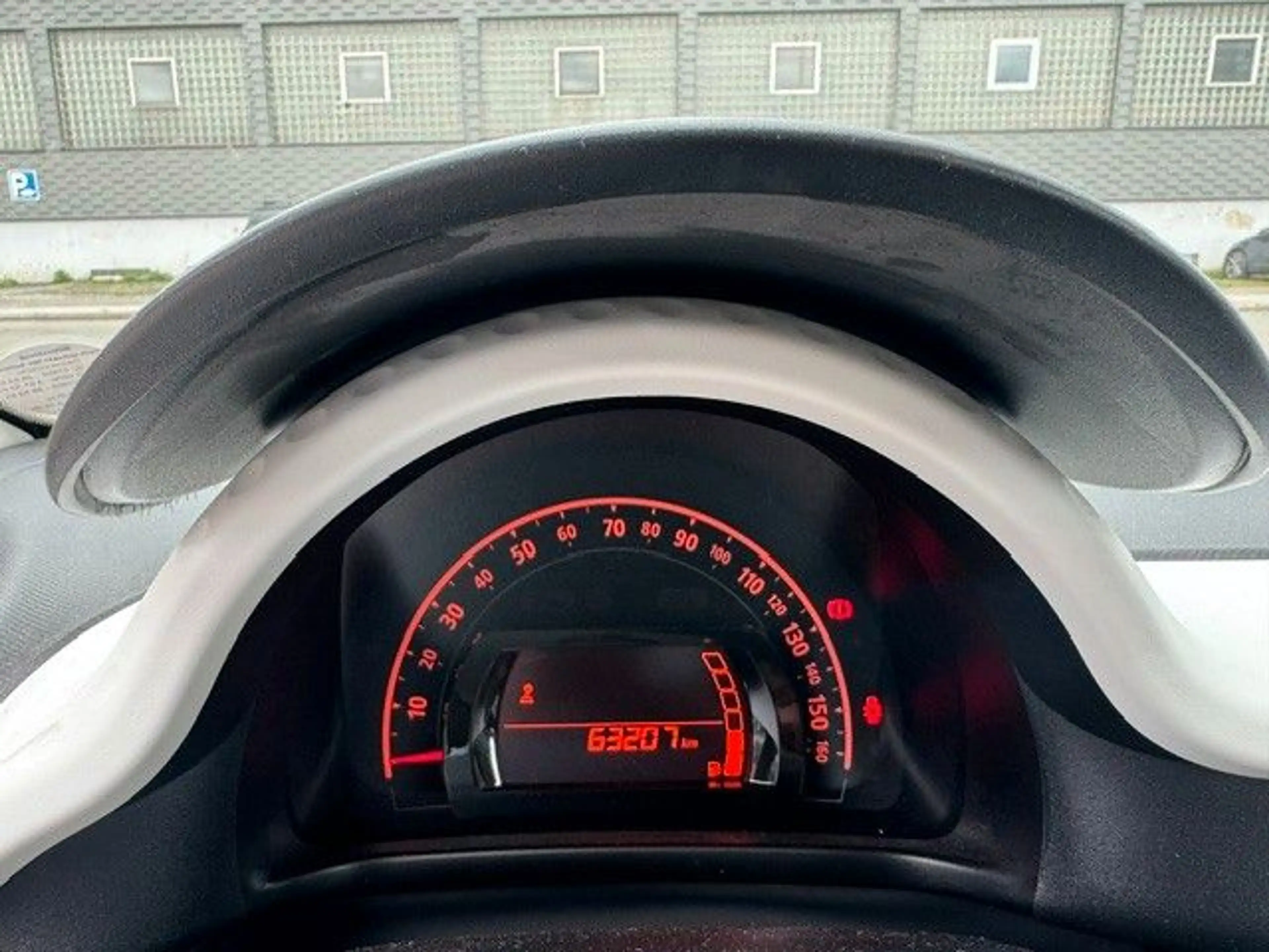 Renault Twingo Dynamique — photo 11