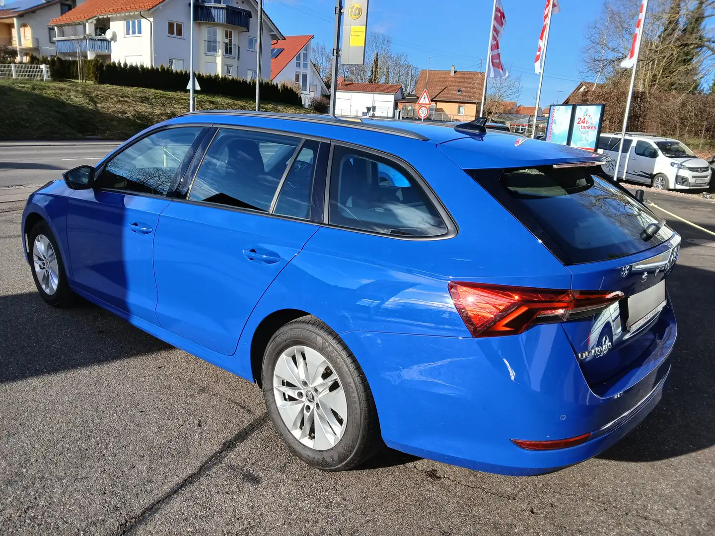 Skoda Octavia Octavia Combi 1.0 TSI Ambition Blau - 1