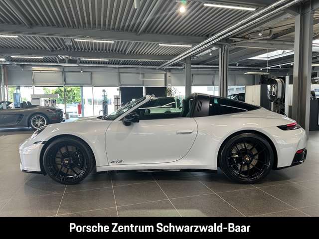 Porsche 992 911 Targa 4 GTS Burmester Sportabgasanlage