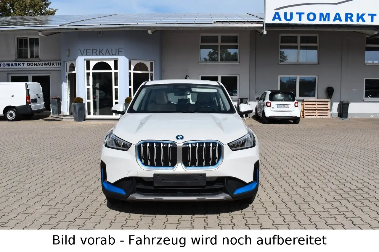 BMW iX1 30 xDrive Navi AHK LED Parkassistent, миниатюра 2