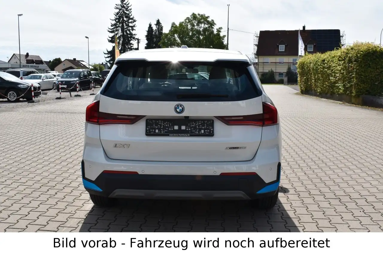 BMW iX1 30 xDrive Navi AHK LED Parkassistent, миниатюра 6