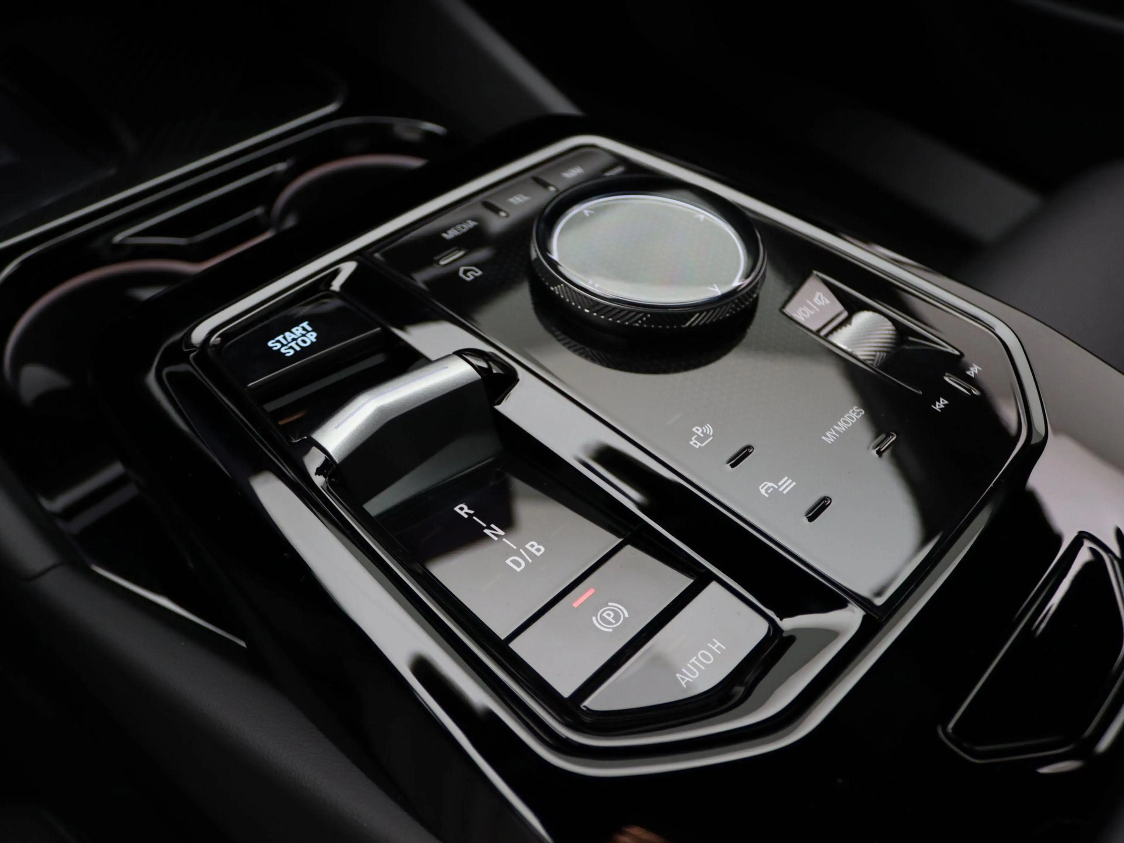BMW i5 eDrive40 | M Sportpakket Pro | Panoramadak | Bower — photo 13