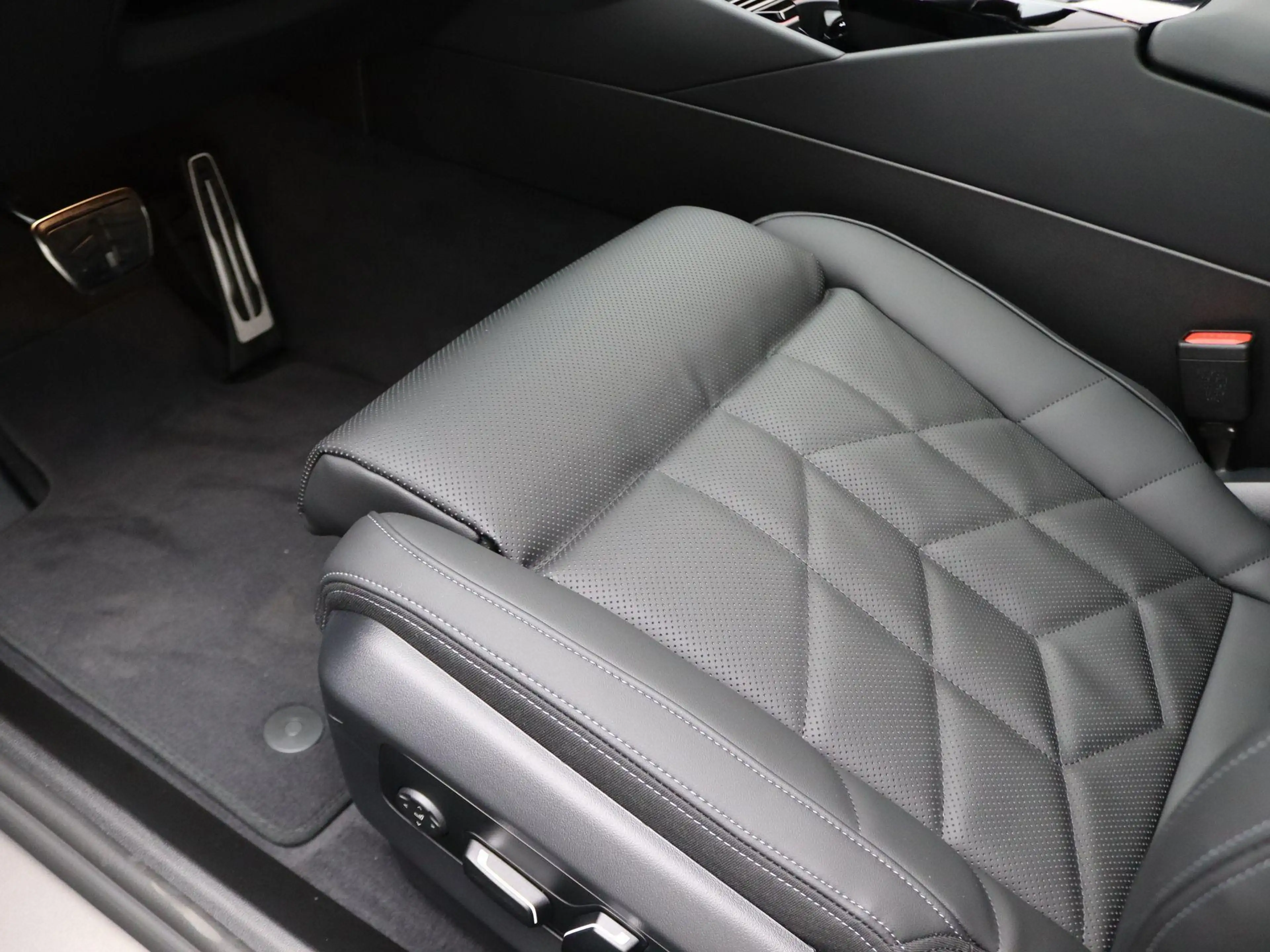 BMW i5 eDrive40 | M Sportpakket Pro | Panoramadak | Bower — photo 11
