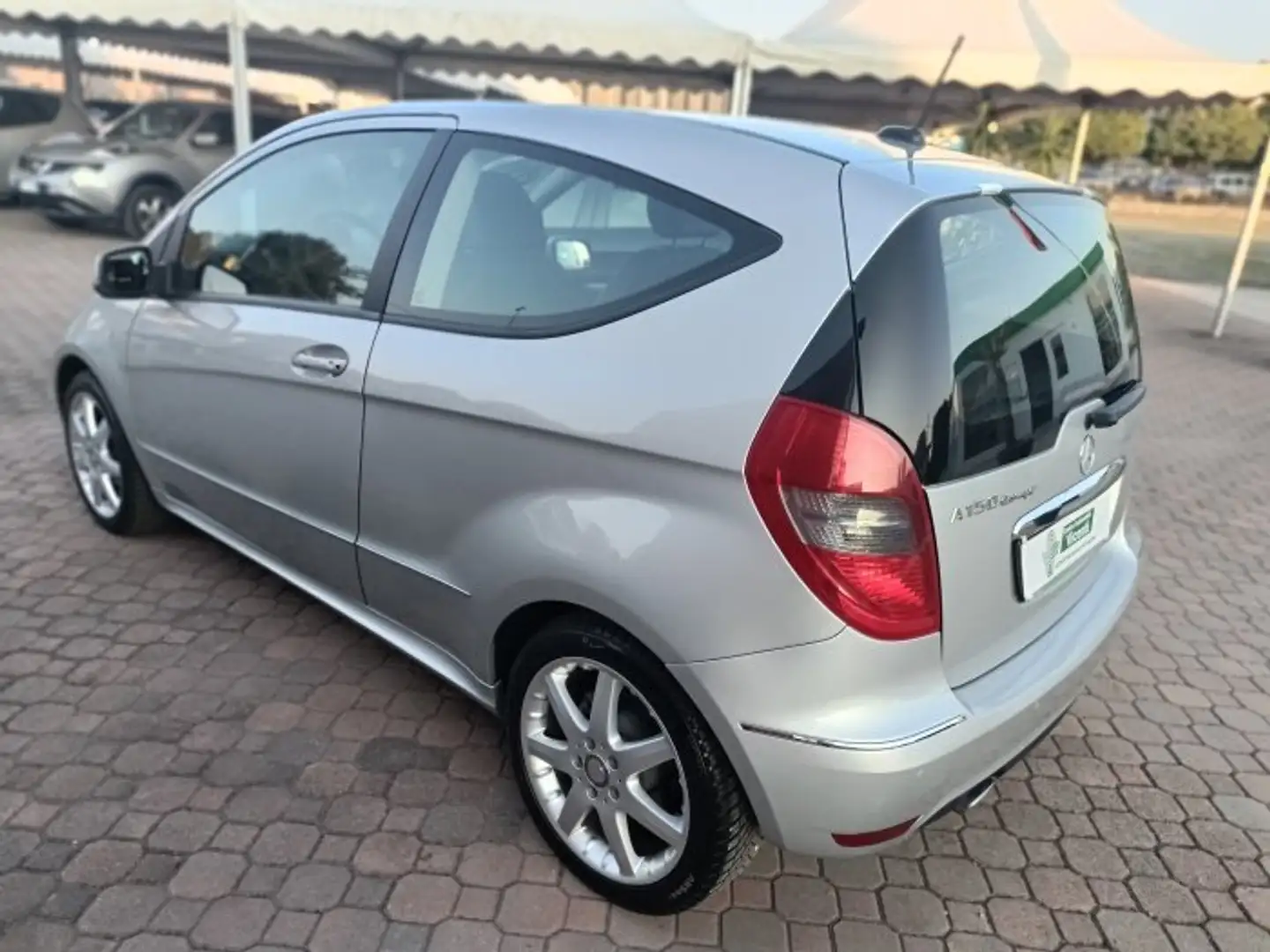 Mercedes-Benz A 150 Avantgarde 1.5 Coupé 95cv Argent - 2
