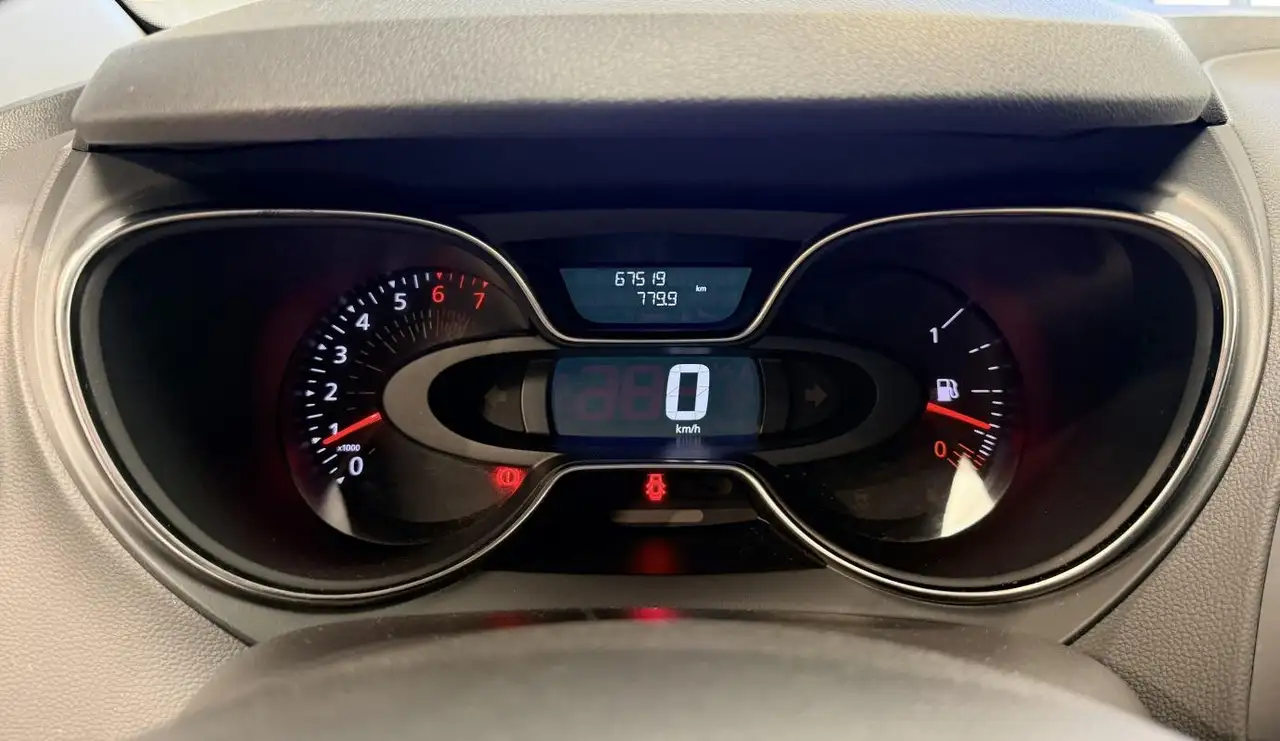 Renault Captur — photo 10