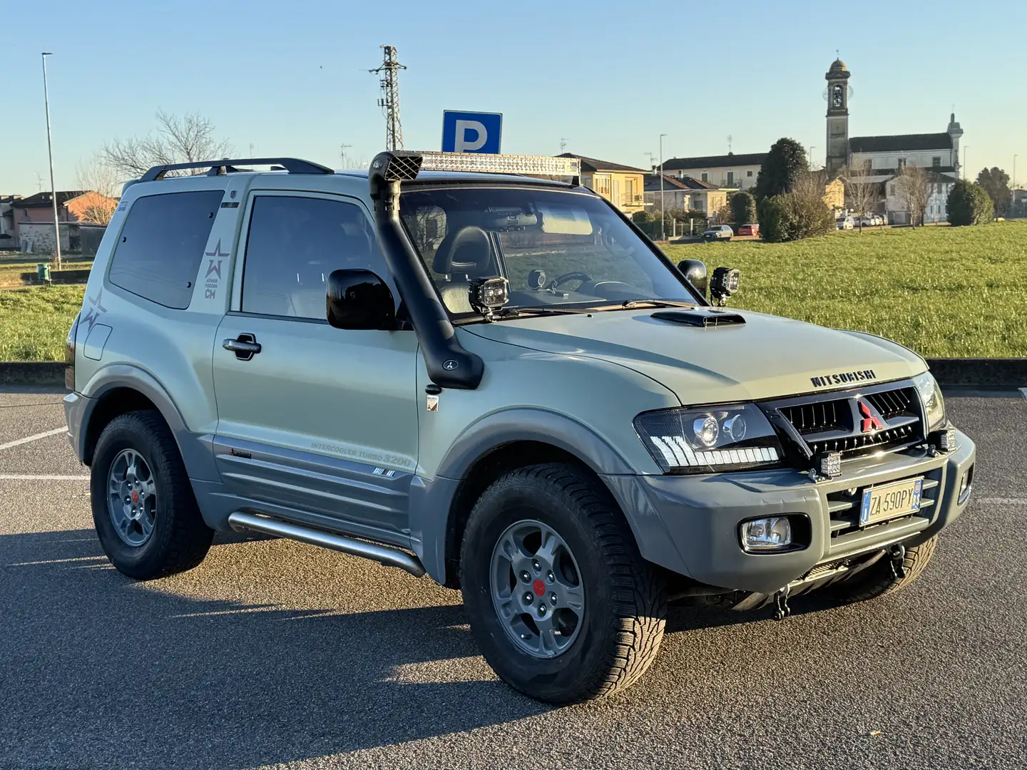 Mitsubishi Pajero 3p 3.2 tdi 16v di-d GLX Vert - 1