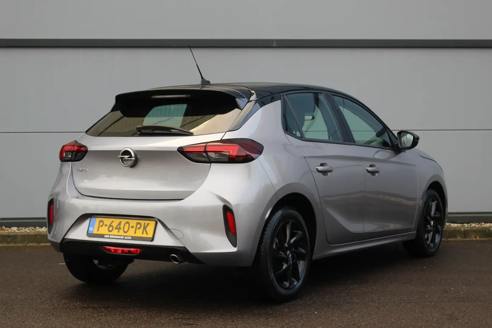 Opel Corsa 1.2 GS Line 100 PK | CarPlay | LED | Cruise | 16" Gris - 2
