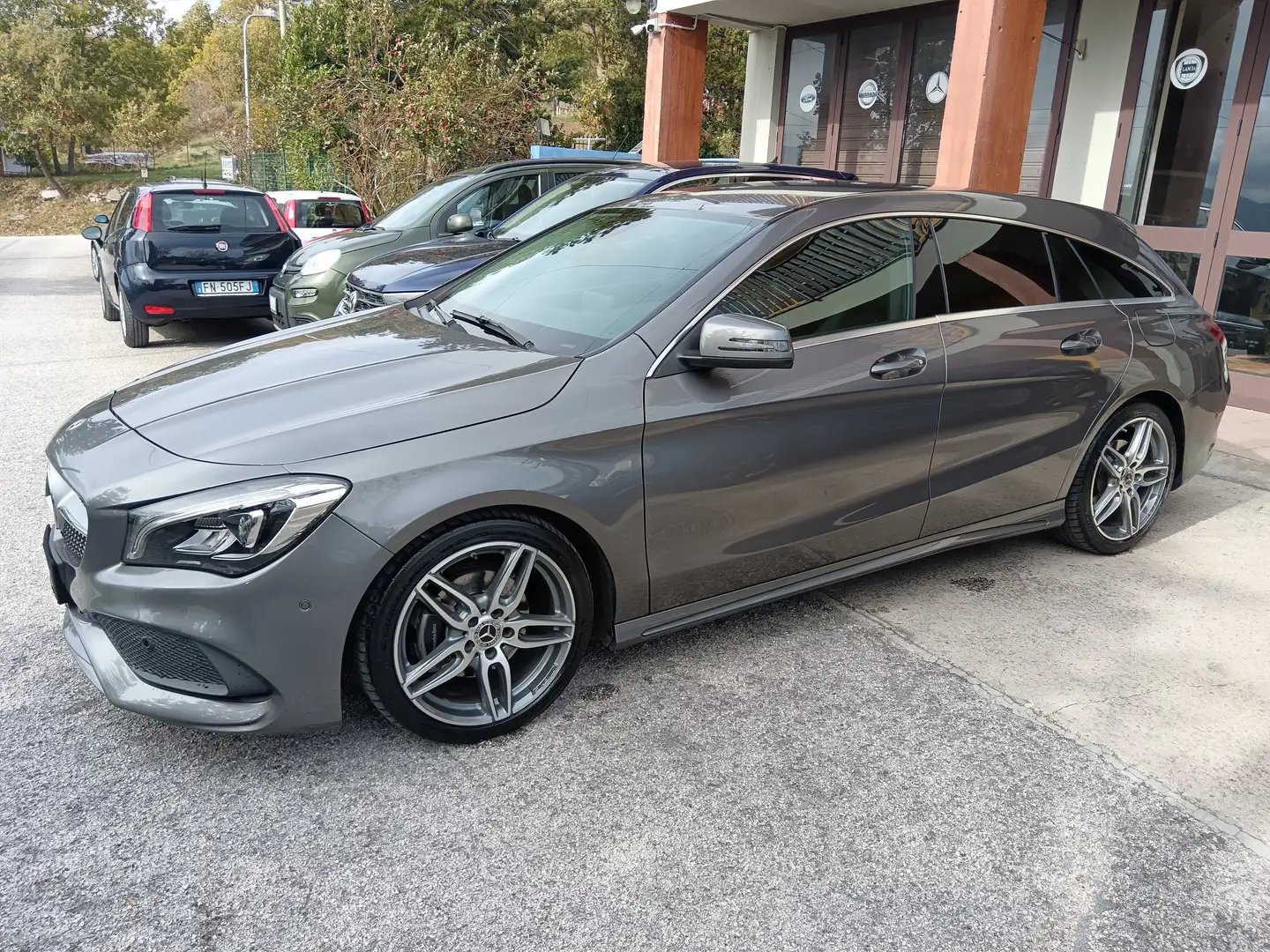Mercedes-Benz CLA 200 SHOOTING BRAKE 2.2 136CV 4MATIC PREMIUM FULL OPT Grigio - 2