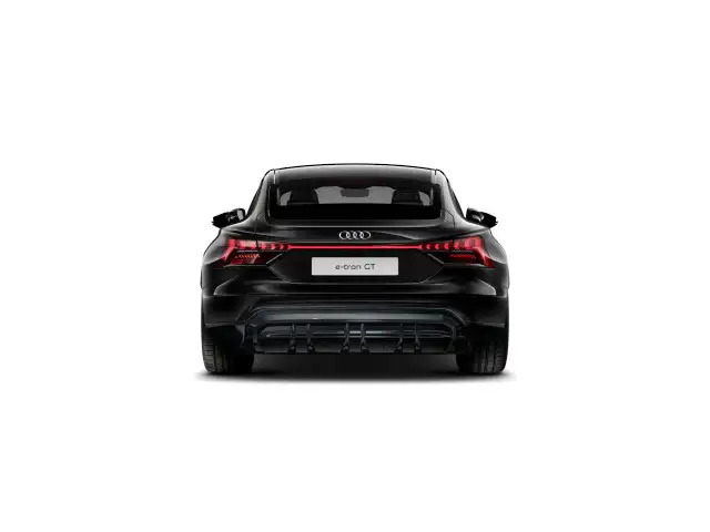 Audi E-Tron GT view 4