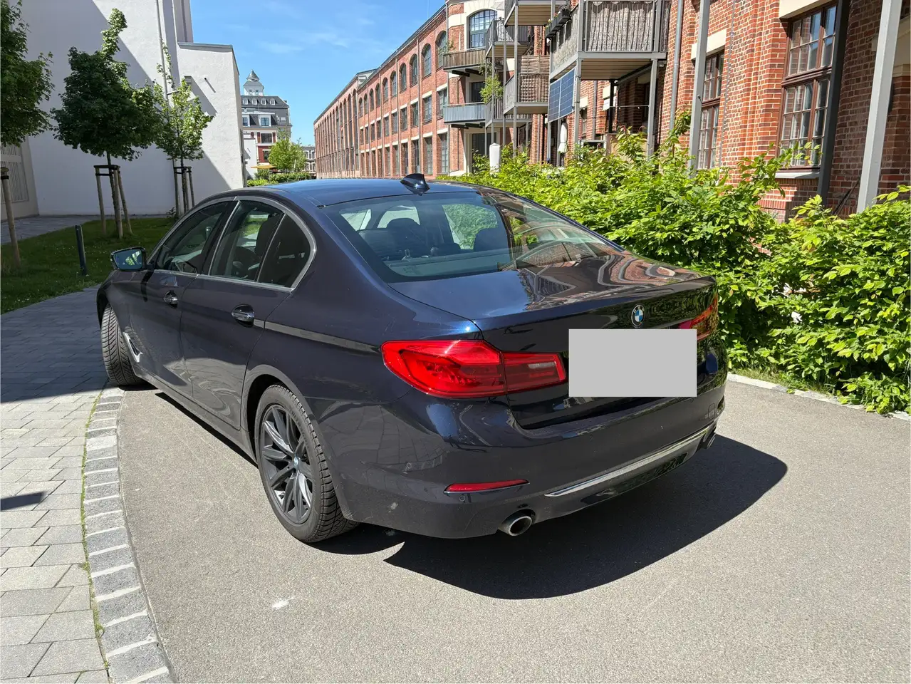BMW 530