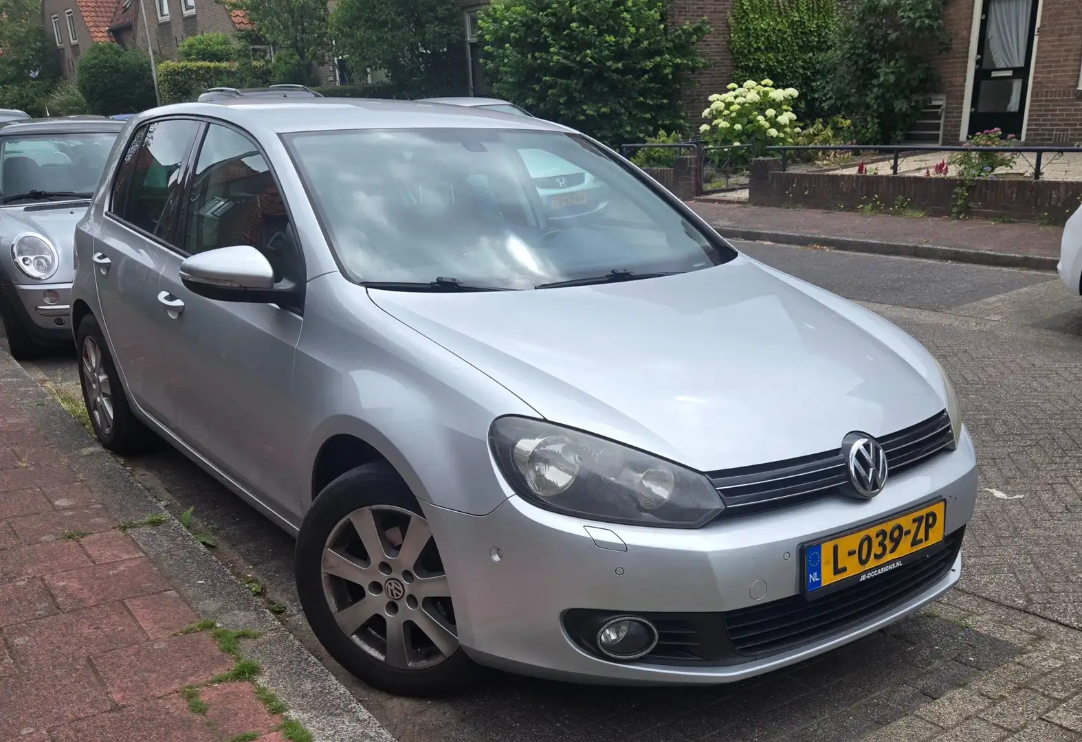 Volkswagen Golf Golf 1.2 TSI Trendl.BlueM Zilver - 1