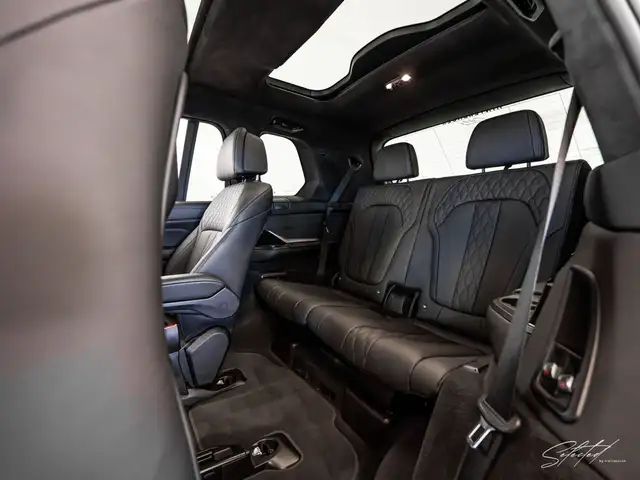 BMW X7 xDrive 40d M-SPORT*AHK*STANDH*HEADUP*PANORAMA* Ansicht 39