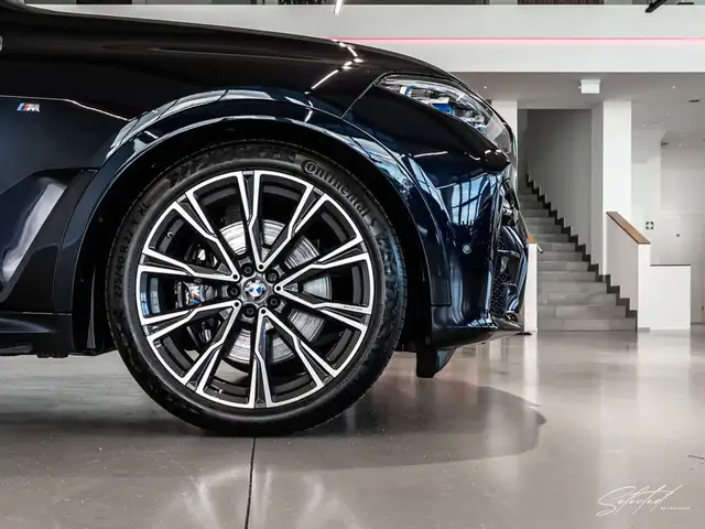 BMW X7 xDrive 40d M-SPORT*AHK*STANDH*HEADUP*PANORAMA* Ansicht 46