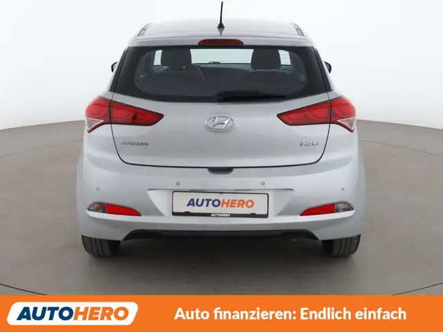 Hyundai I20 view 5