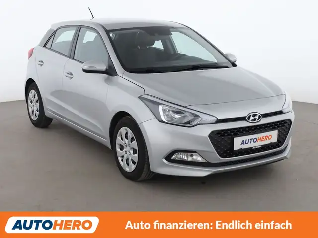 Hyundai I20 view 8