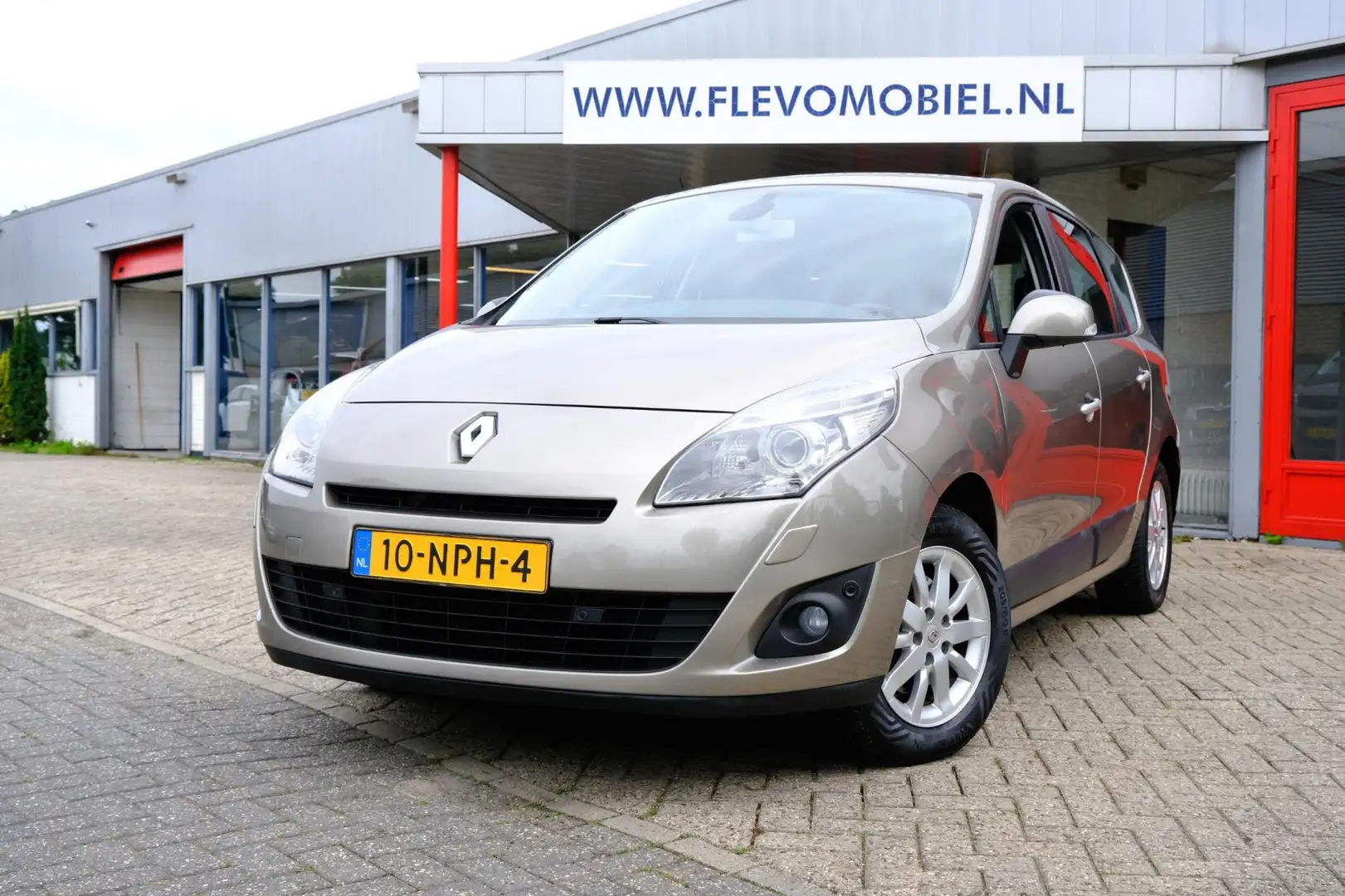 Renault Grand Scenic 1.6 Expression Xenon|Navi|Cruise|Clima|Trekhaak Beige - 1