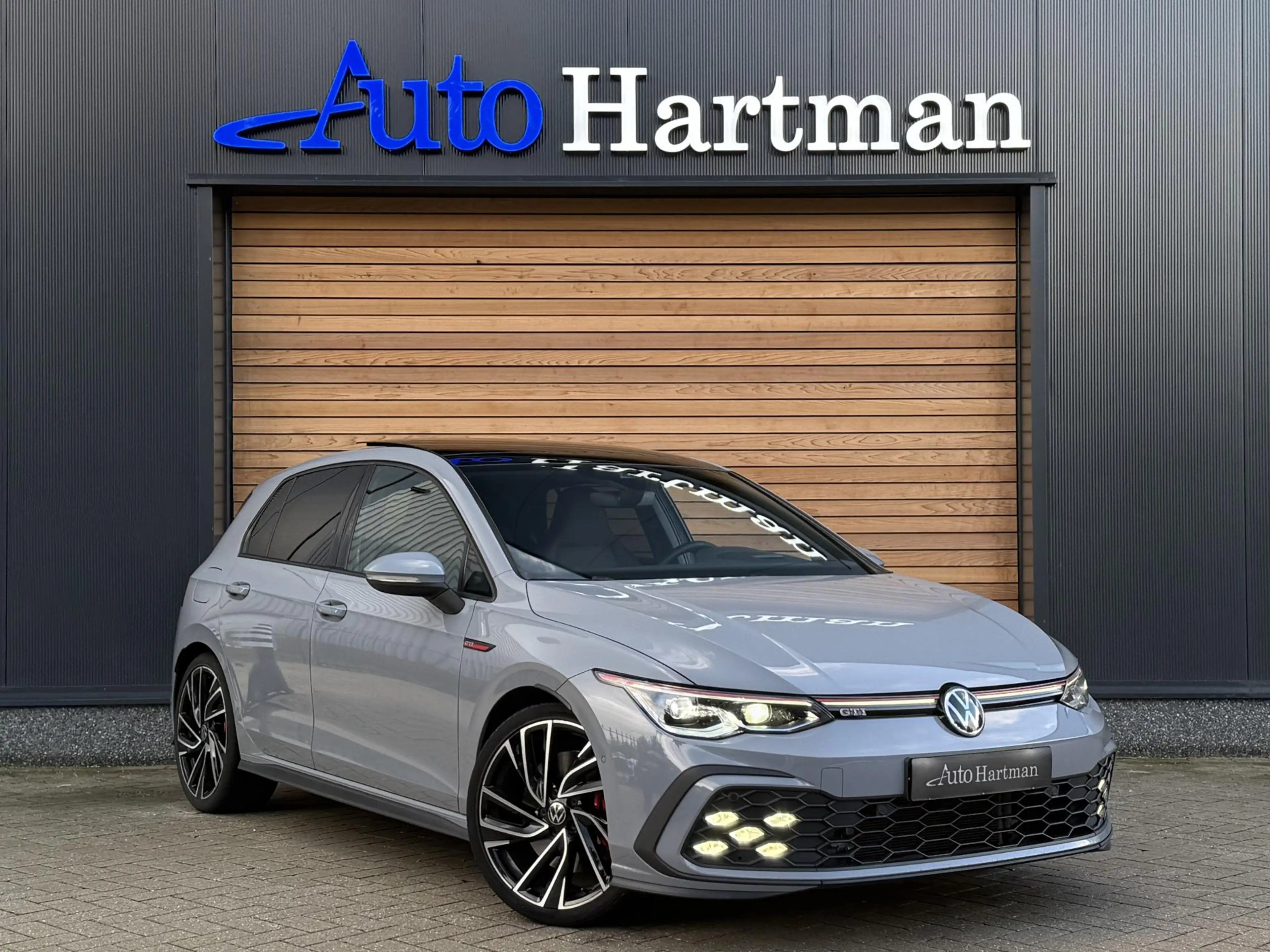 Volkswagen Golf GTI 2.0 TSI PANO|IQ-LIGHT|HEAD-UP|CAMERA|ACC
